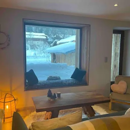 Les Amoureux De Courchevel