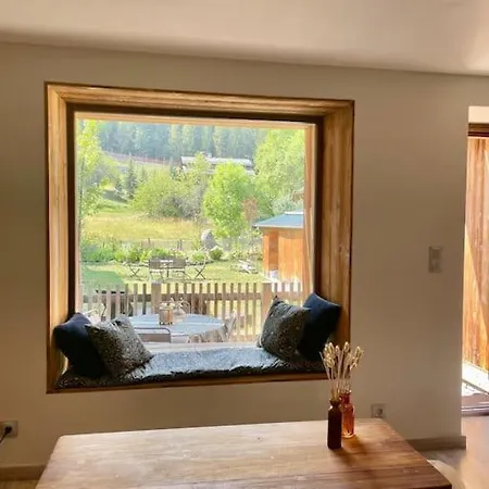 Les Amoureux De Chalet